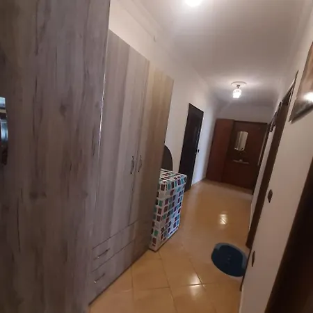 Apartment Comfy Tirana